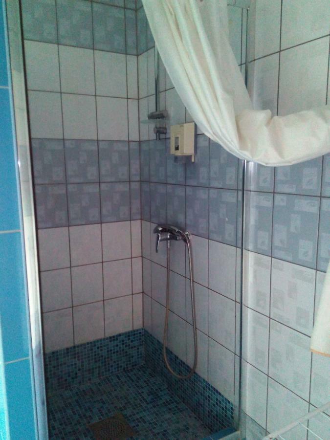 Gosciniec Ella Inn Lipniki Lipniki  Eksteriør billede